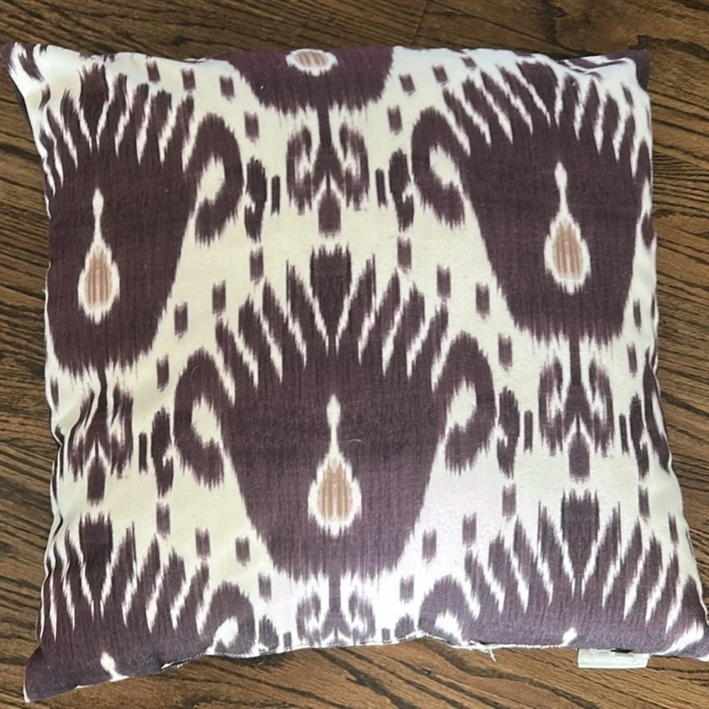 Threshold Brown and cream Accent Outdoor Pillows  18”x19” square set of 3
